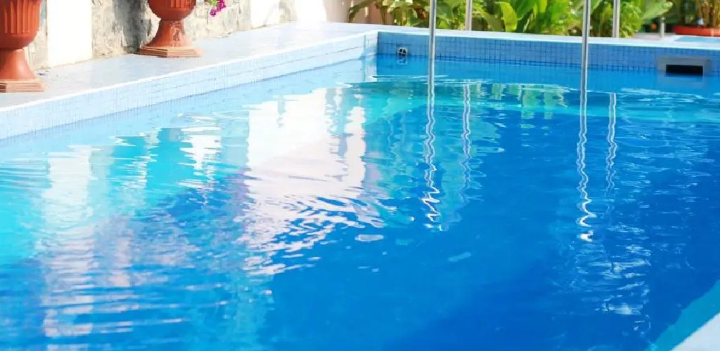 رزین اپوکسی در استخر سازی