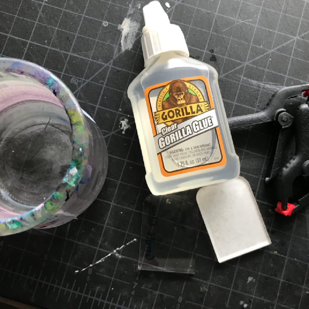 انتخاب و آشنایی با انواع چسب‌ها