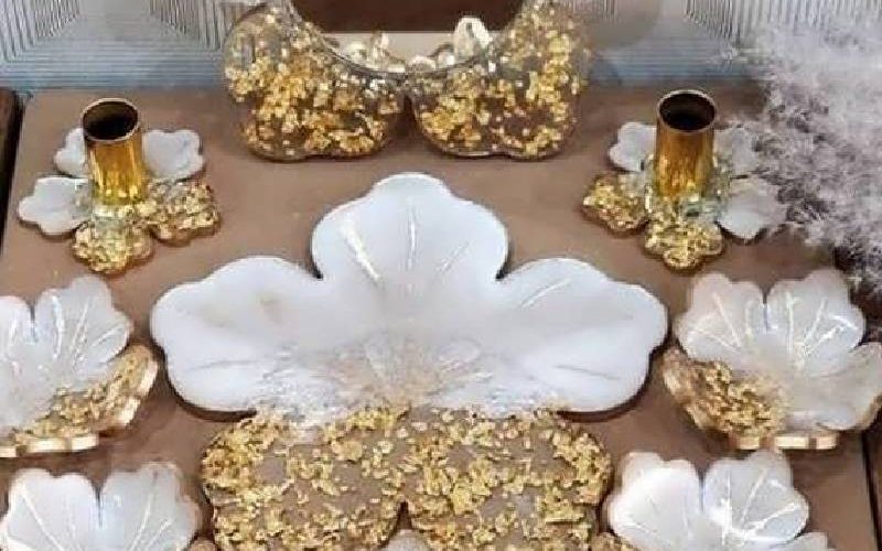 تزیین ظروف هفت سین با اکلیل