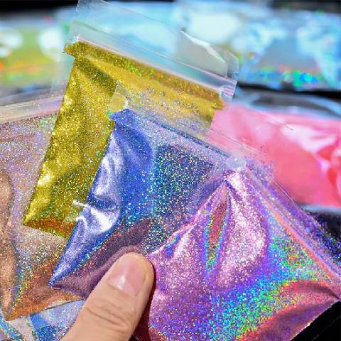 اکلیل: رنگ و جلوه درخشان